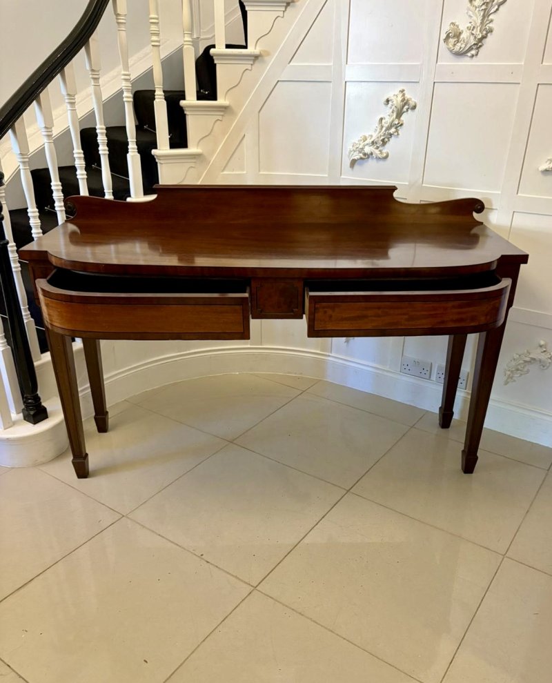 Fine Quality Antique Regency Mahogany Serving / Side Table
